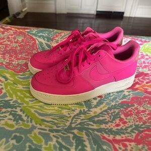 Nike Hot Pink Women's Casual Sneakers